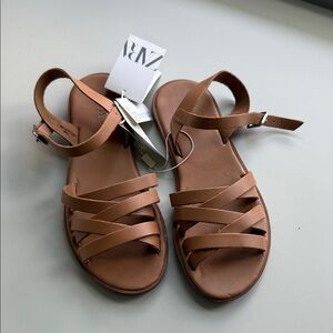 NWT Zara Brown Leather Sandals Kids Size 38 (US 7.5-8 Women / US 6 Youth)